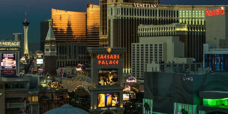where to place sports bets in vegas